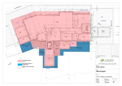 Etasjeplan for et bygg (Akra Fryseri) som viser romfordeling, arealoppdelinger (byggegrense, ikke utnyttet, forslag) og tekniske dimensjoner.
