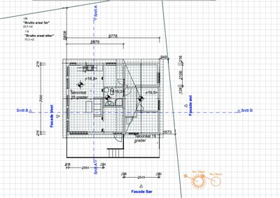 Etasjeplan med romfordeling, mål og takvinkler