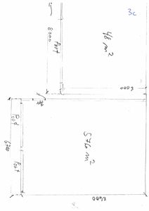 Håndtegnet situasjonsplan som viser to bygningselement med areal (48 m² og 576 m²) og dimensjoner.
