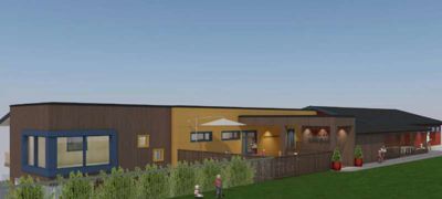 3D-visualisering av en bygning med fasade, vinduer, hekk og omgivelser