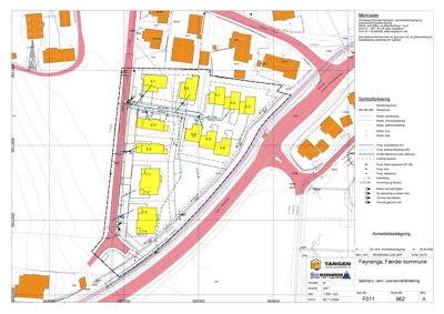 Situasjonsplan som viser tomt, bygninger, veier og infrastruktur med symbolforklaring.