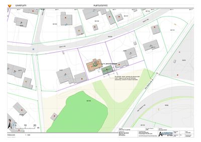 Kartutsnitt (situasjonsplan) som viser tomtens plassering i forhold til nabolag, veier og eksisterende bygninger.