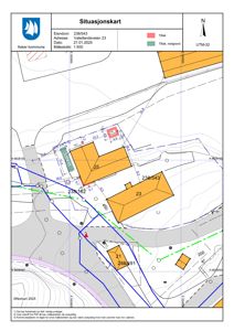 Situasjonskart som viser tomtens grenser, naboeiendommer, høydeforhold og planlagt tiltak.