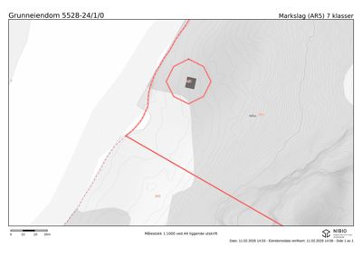 Situasjonsplan eller tomtetekning som viser eiendomsnummer, grenser og terrengforhold.