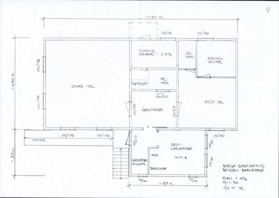 Etasjeplan (Plan 1 - ETG) som viser romfordeling, mål og funksjoner i et hus.
