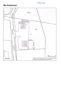 Situasjonsplan som viser tomtens grenser, nabogrenser (Grendeløkken), og plassering av bygninger på tomten.