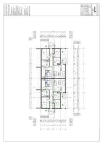 Etasjeplan (plantegning) som viser romfordeling, vegger, dører og innredning for et leilighet eller en del av en bygning.