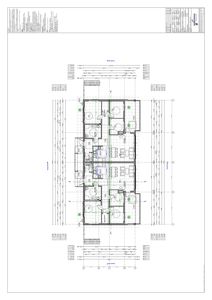 Etasjeplan (1. etasje) som viser romfordeling, veggposisjon, dører og vinduer for en flerboligbygning.