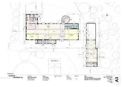 Etasjeplan som viser romfordeling, mål og funksjoner i en bygning.