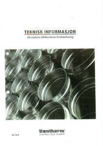 Fotografi av en gruppe stålisolerte stålskorsteiner.