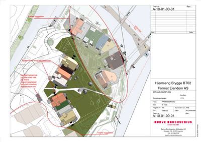 Situasjonsplan som viser tomtens beliggenhet, naboeiendommer, veier og planlagt bebyggelse med fargekodet for ulike byggetrinn.