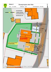 Situasjonsplan etter tiltak som viser bygningens plassering på tomten, byggegrenser, parkeringsareal og innkjørsel.