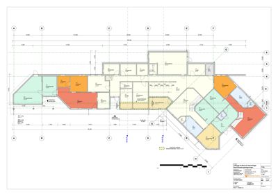 Etasjeplan (1. etasje) som viser romfordeling, dimensjoner og funksjoner for et bygg.