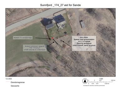 Flyfoto eller ortofoto av eiendom med overlagte tegninger som viser eiendomsgrense, geocache-plassering og utførte sjaktarbeider.