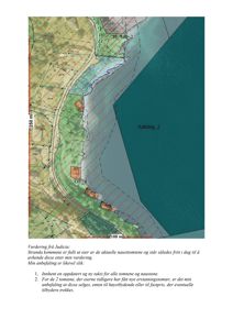 Et kart som viser et kystområde med tomter, en vei, og et vannområde merket 'Ankring_2'. Kartet inneholder også en vurderingstekst fra 'Judicia' om nausttomter.