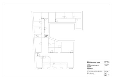 Etasjeplan (Plan U. etasje) som viser romfordeling, dører og trapp i en bygning.
