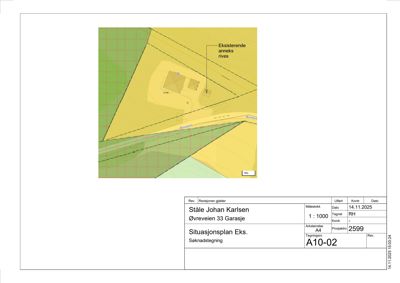 Situasjonsplan som viser tomtens form, grenser, eksisterende bebyggelse og terrengforhold.