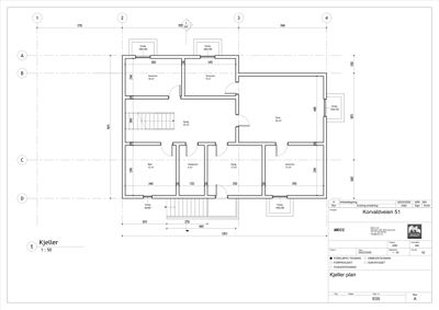 Etasjeplan for kjelleretasje med romfordeling, mål og vindusposisjon.