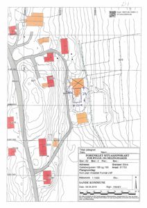 Situasjonsplan (forenklet situasjonskart) som viser tomtens beliggenhet, grenser, høydemålerlinjer og nabolag.