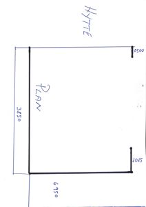 En håndskrevet tegning som viser etasjeplan for en hytte med angitte mål (6950 x 3850).