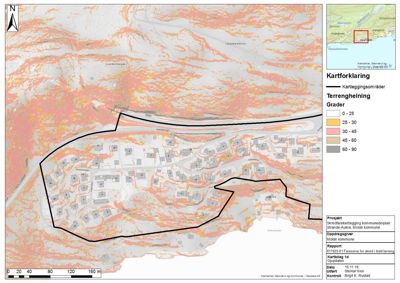 Kart som viser terrenghelning i et bygningsområde med en innleget situasjonskart i øvre høyre hjørne.