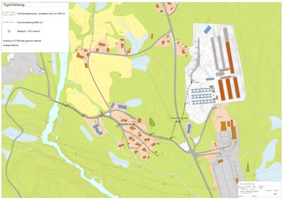 Situasjonsplan som viser tomtens beliggenhet i forhold til omgivelsene, inkludert topografi, vei, vann og eksisterende bebyggelse.