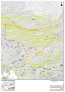 Situasjonsplan som viser etasjeforhold (konturlinjer) og terrengforhold (fargekart) for et område i Ålesund.