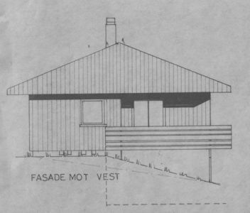 Fasadetegning av en hytte sett fra vest.