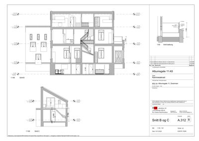 Tegningen viser to snittegninger (Snitt B og Snitt C) av en bygning, som illustrerer tverrsnittet gjennom etasjene, takkonstruksjonen og innvendige rom.