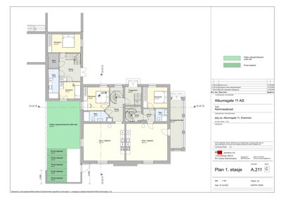 Etasjeplan (1. etasje) som viser romfordeling, arealer og inngang til leiligheter.