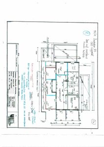 Etasjeplan (1. etasje) for en leilighet med romfordeling, mål og tekniske notater.