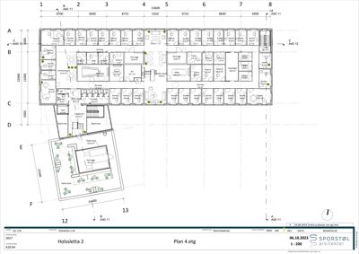 Etasjeplan (Plan 4.etg) som viser romfordeling, størrelser og plassering av inngangsdører for Holsetletta 2 AS.