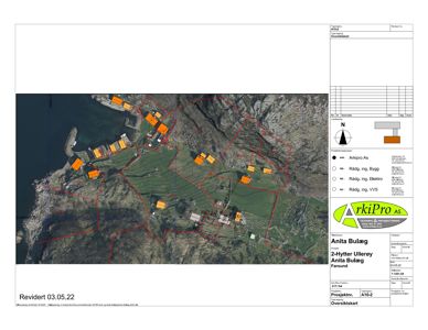Oversiktskart (situasjonsplan) som viser tomtens beliggenhet, nabolag, veier og plassering av eksisterende og planlagte bygninger.