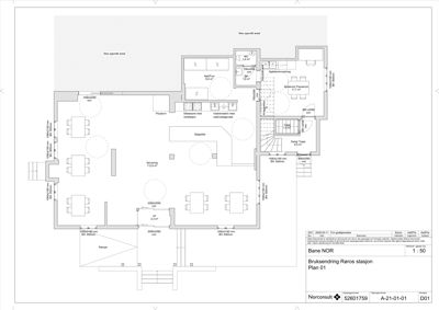 Etasjeplan (Plan 01) som viser romfordeling, dimensjoner og funksjon for et bygg.