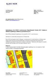 Situasjonsplan som viser tomtene (23/17, 23/19, 23/22, 23/44) i forhold til jernbanespor og avstander.