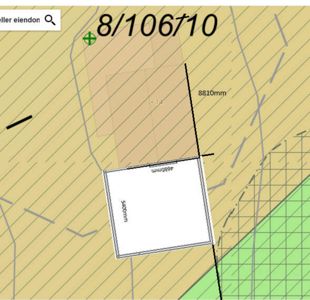 Situasjonsplan som viser eiendomsnummer (8/106/10), bygningens plassering på tomten, og mål på grunnflaten (4680mm x 5400mm).