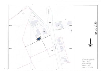Situasjonsplan som viser tomtens beliggenhet i forhold til nabolag, veier (Oterholtvegen) og eiendomsnummer.