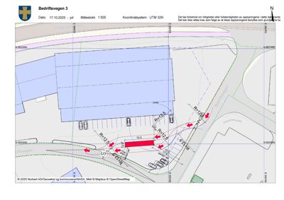 Situasjonsplan som viser tomtens beliggenhet, bygningers plassering, veier (Bedriftsvegen, Engelsvegen), parkeringsplasser og innkjøringsforhold med angitte radiusverdier (R=12,5).