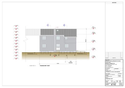 Fasadetegning (opprikk) av en bygning sett fra vest, med høydeangivelser og fasadetype.