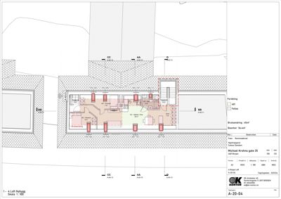 Etasjeplan (4. etasje) for en leilighet i et nybygg, med romfordeling, dører, vinduer og tekniske detaljer.