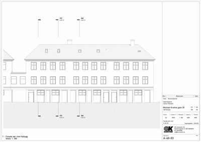 Fasadetegning som viser bygningens utseende fra vest, inkludert vinduer, dører og takform.