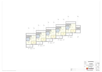 Etasjeplan (1. etasje) som viser romfordeling, stue, kjøkken, soverom og bad.
