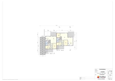 Etasjeplan (1. etasje) som viser romfordeling, veggtykkelse og mål for en bygning.