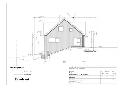 Fasadetegning av bygningen sett fra øst med mål og terrengforhold