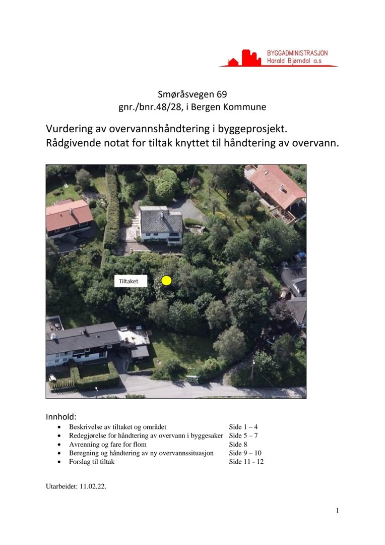 Flyfoto av et boligområde med markerte punkter for 'Tiltaket' og en gul sirkel, som viser tomt og omgivende bebyggelse.