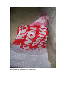 Fotografi av en pakke Rockwool isolasjon som ligger på gulv.