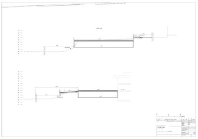 Snittegning (Snitt A-A og B-B) som viser bygningens høydeprofil, grunnplan og nivåer i forhold til terrenget.