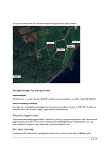 Et situasjonskart (flyfoto) som viser fem ulike lokasjoner (Lokasjon 1-5) markert med røde prikker på en tomt ved kysten. Bildet er en del av en byggesak eller et planleggingsdokument.
