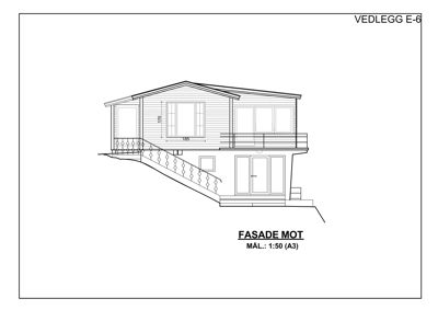 Fasadetegning av en toetasjes bygning sett fra forsiden (mot vest). Tegningen viser takform, vinduer, dører, en utvendig trapp og balkong.