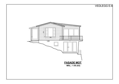 Fasadetegning av en bolig sett fra fronten, med mål og tegningstittel.